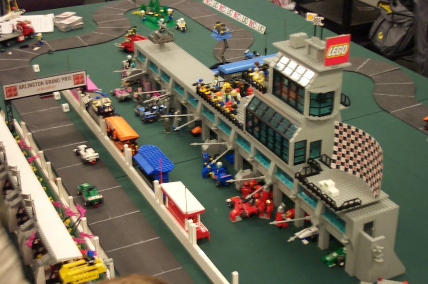 racing-room-02.jpg