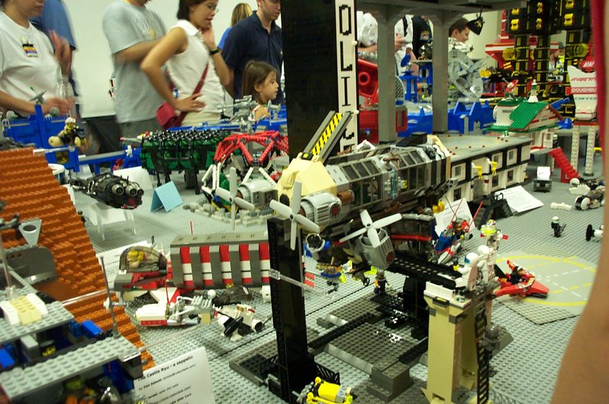 moonbase-07.jpg