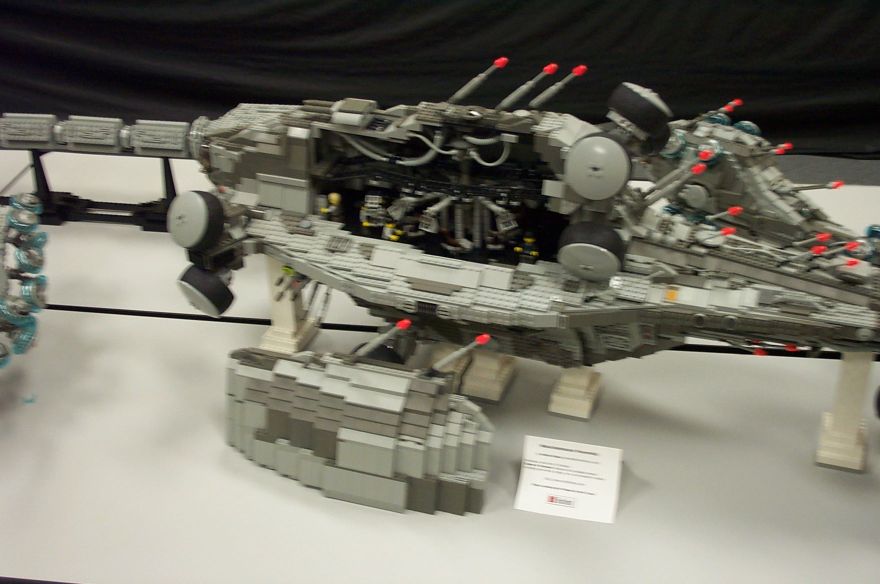 science-fiction-room-01.jpg