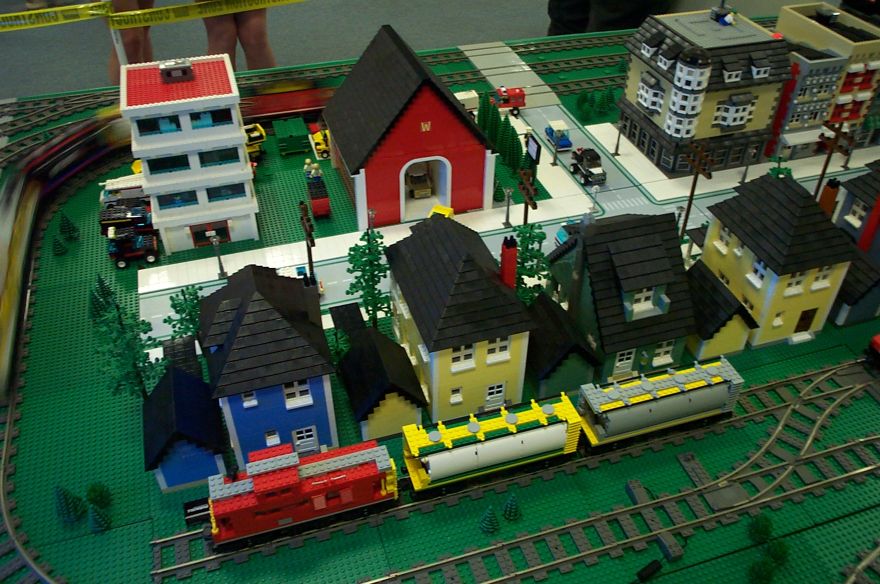 train-layout-07.jpg