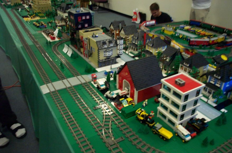 train-layout-08.jpg