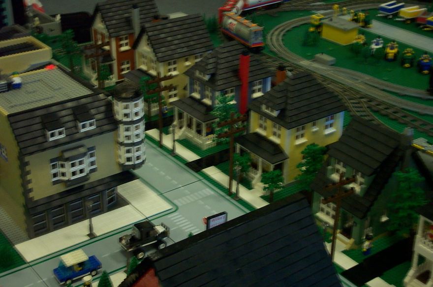 train-layout-09.jpg