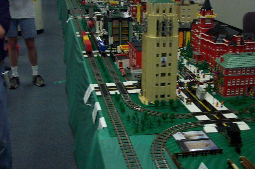train-layout-15.jpg