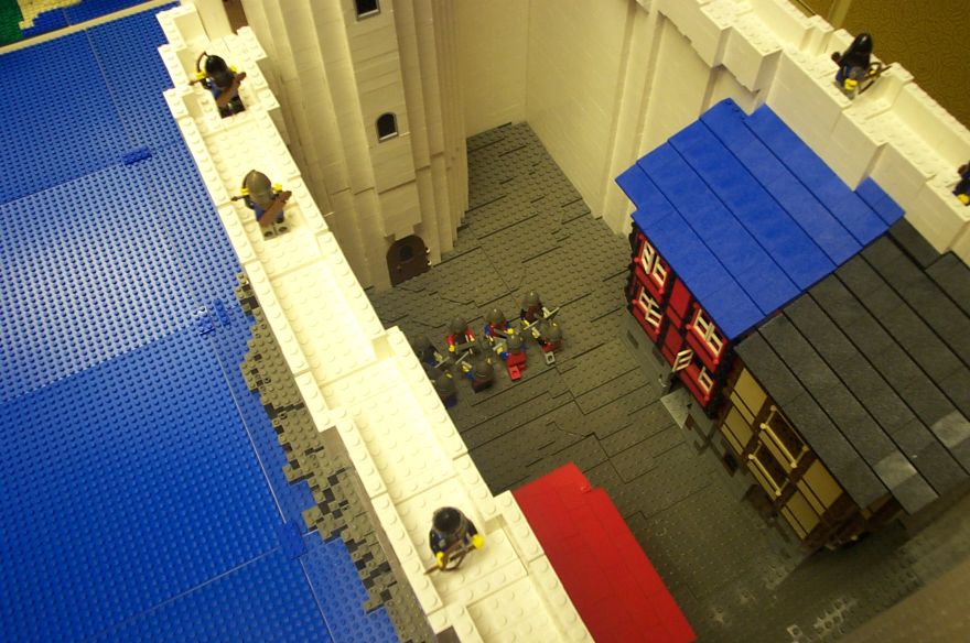castle-02.jpg