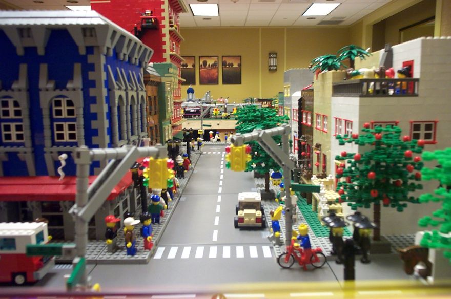 town-train-05.jpg