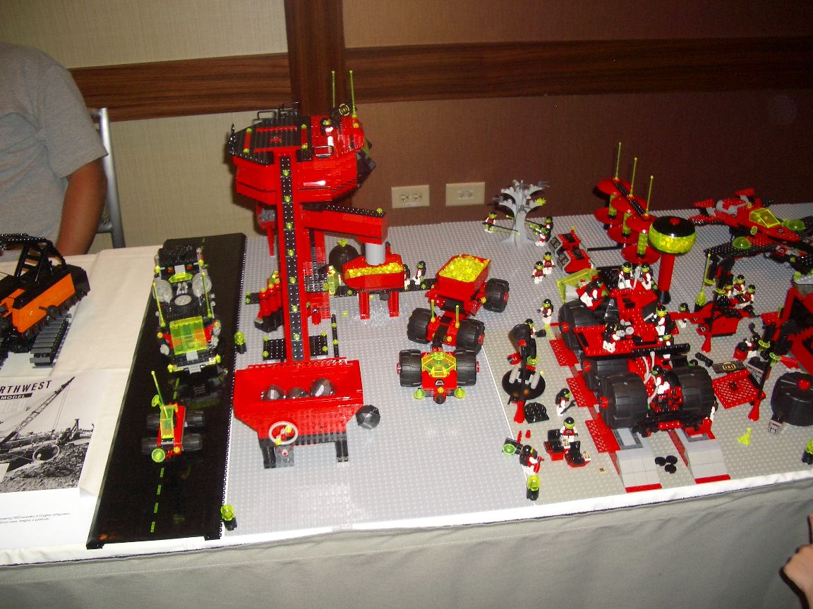 2010_brickworld_021.jpg