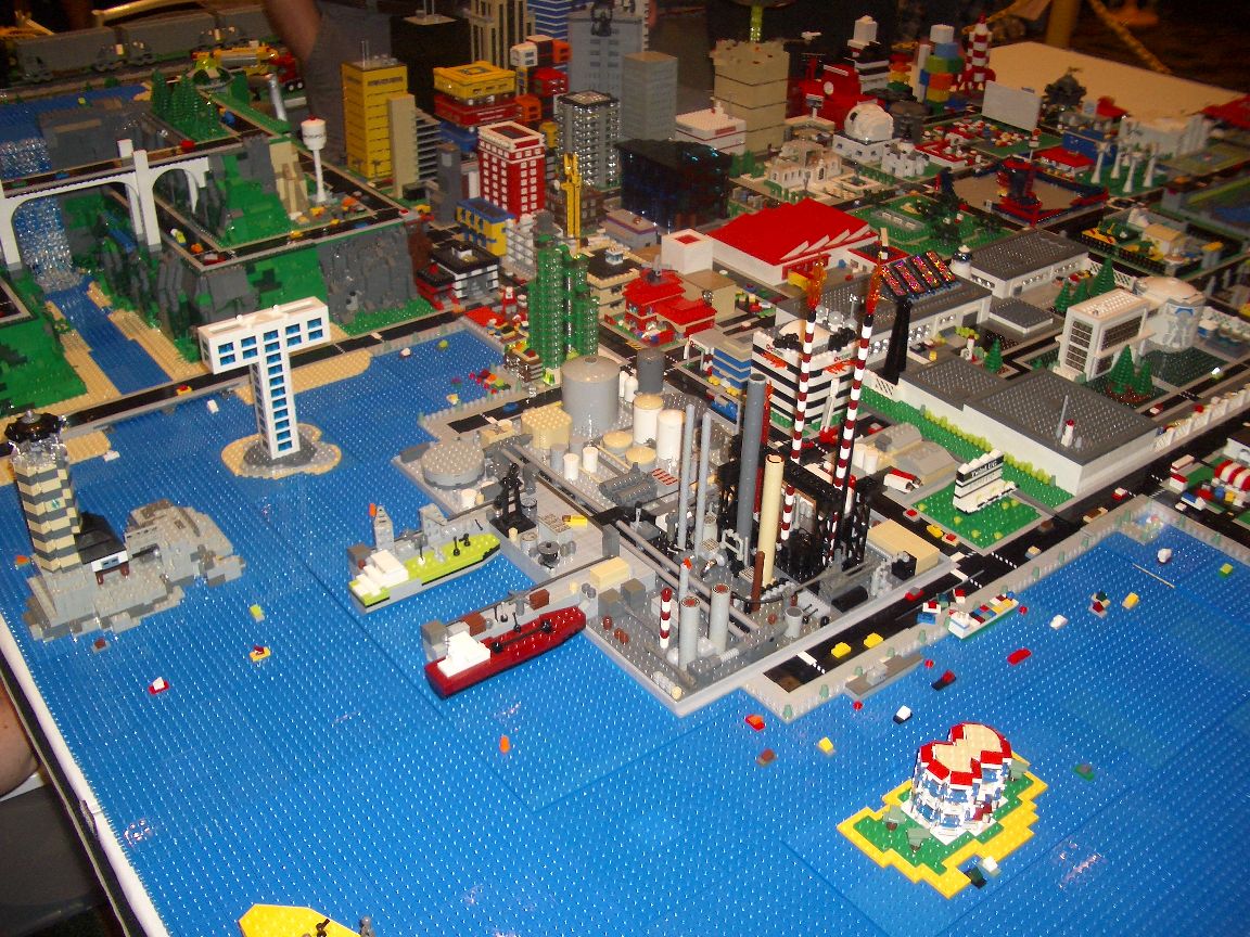 2010_brickworld_037.jpg