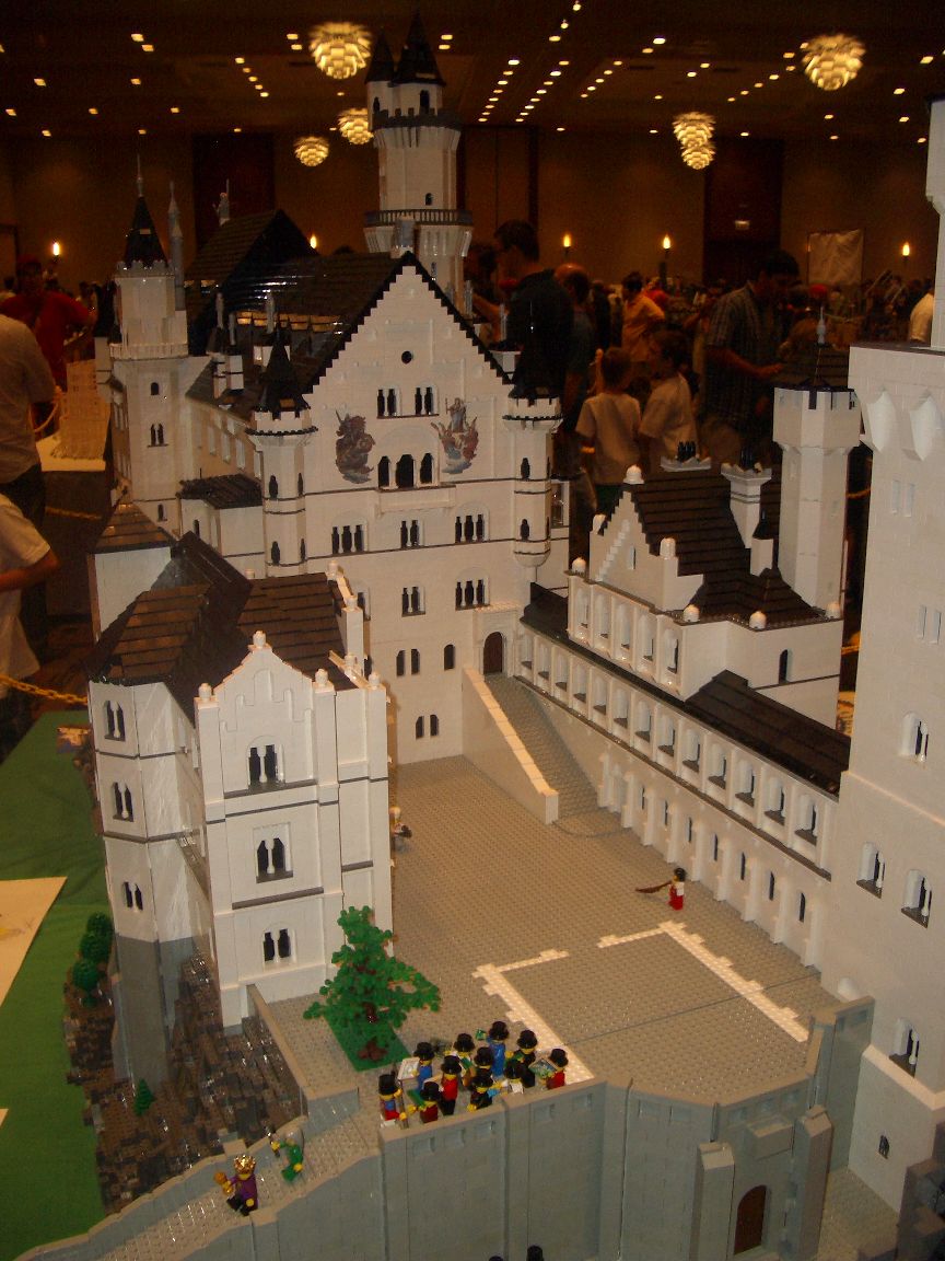 2010_brickworld_056.jpg