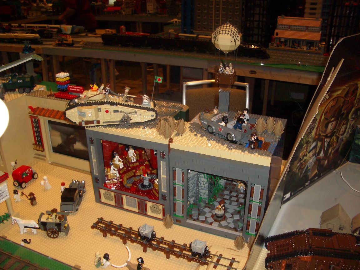 2010_brickworld_065.jpg