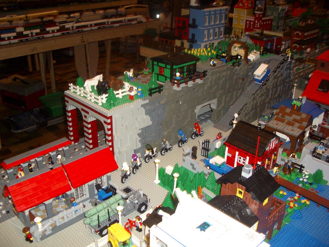 2010_brickworld_102.jpg