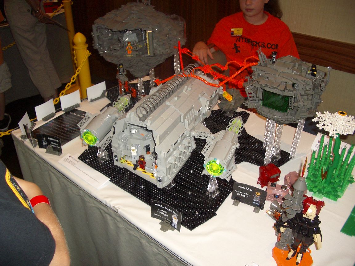 2010_brickworld_120.jpg