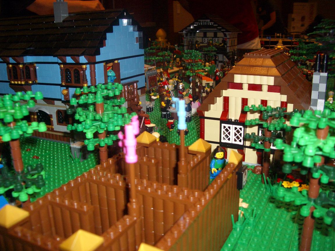 2010_brickworld_154.jpg
