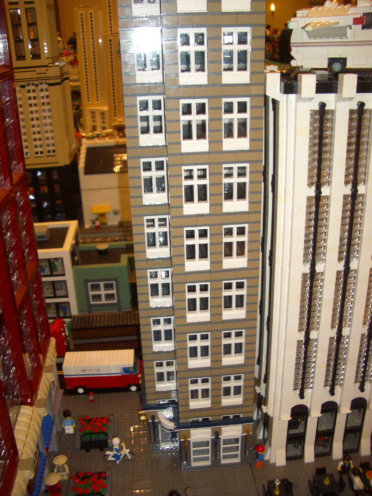 2011_brickworld_037.jpg