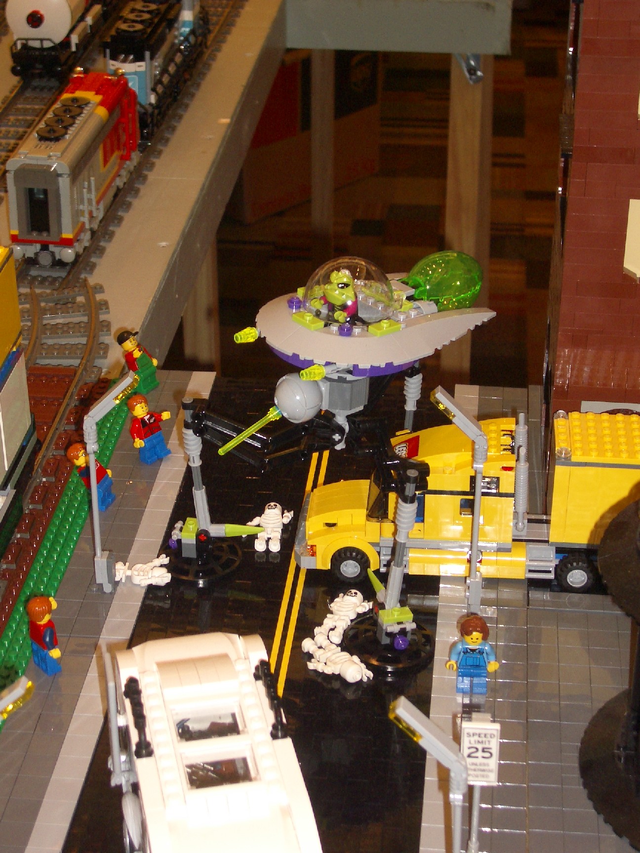 2011_brickworld_049.jpg
