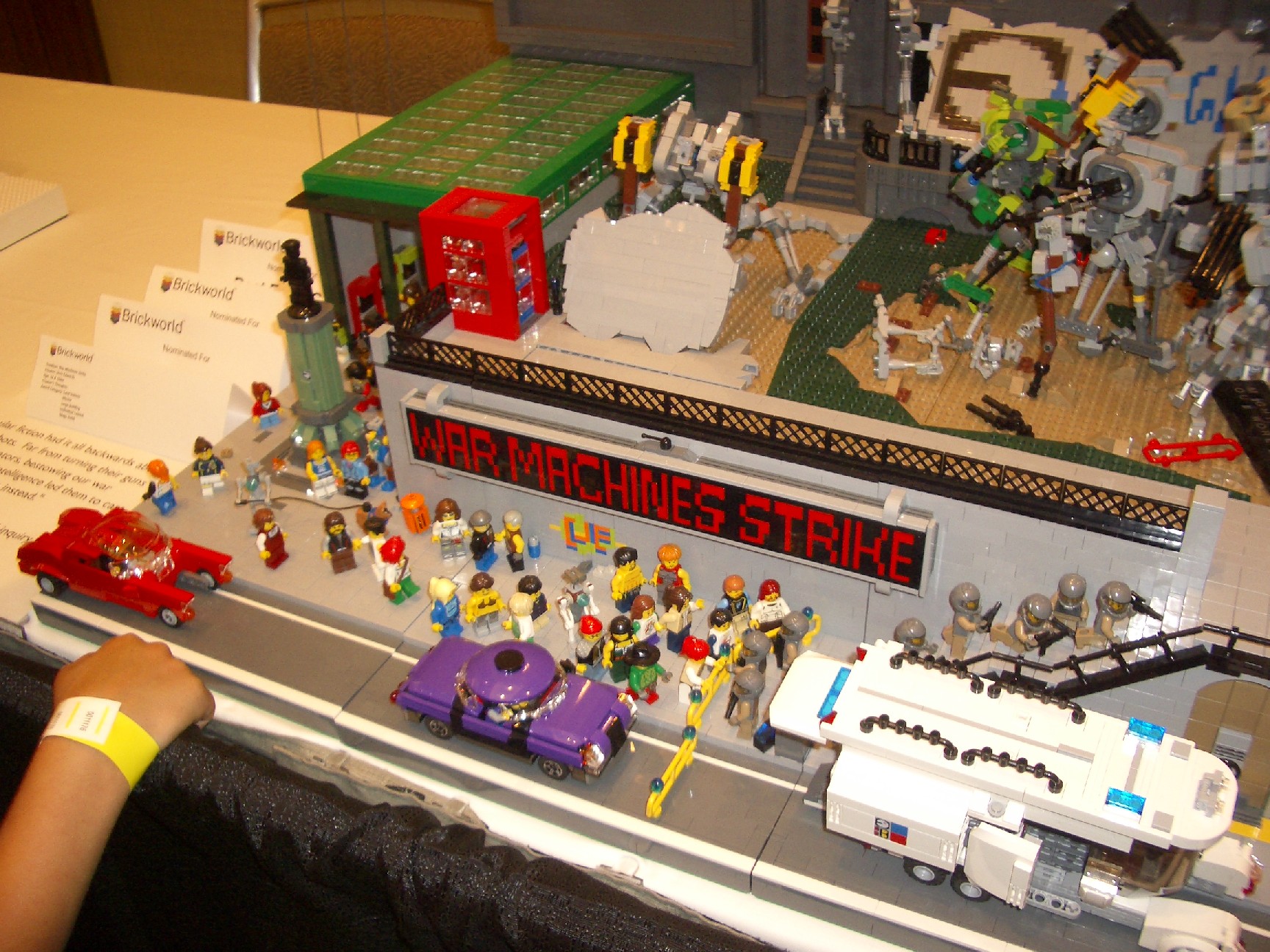 2011_brickworld_084.jpg