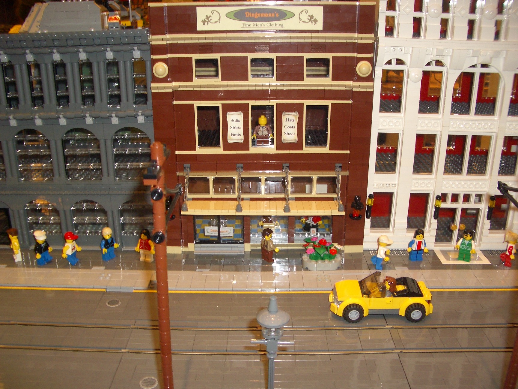 2011_brickworld_090.jpg