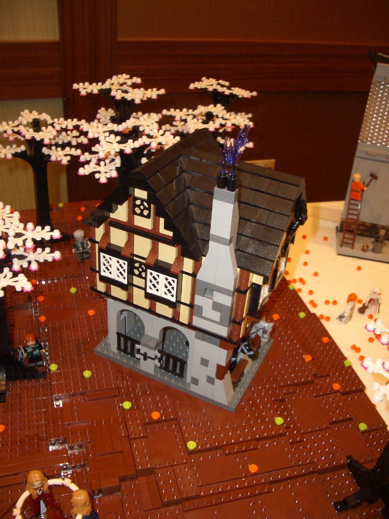 2011_brickworld_105.jpg