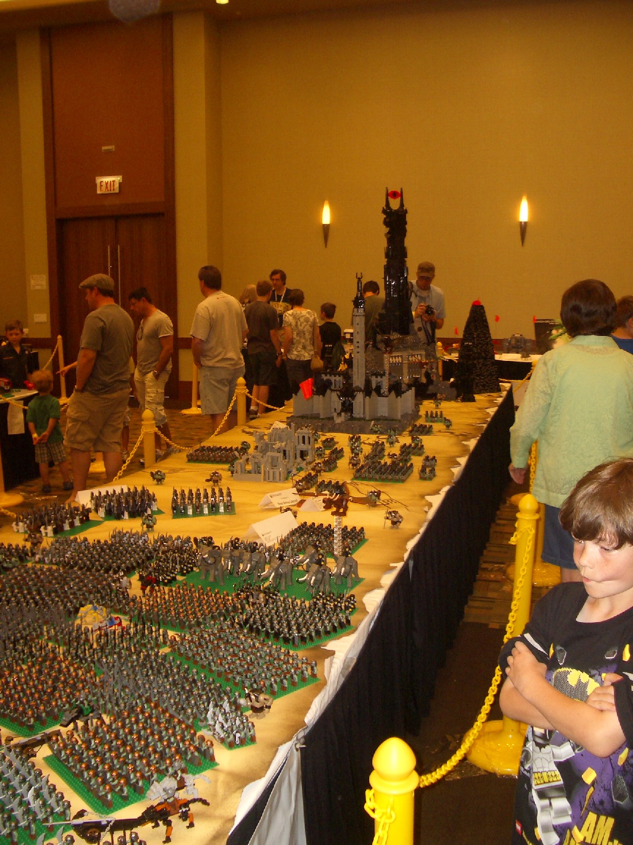 2011_brickworld_109.jpg