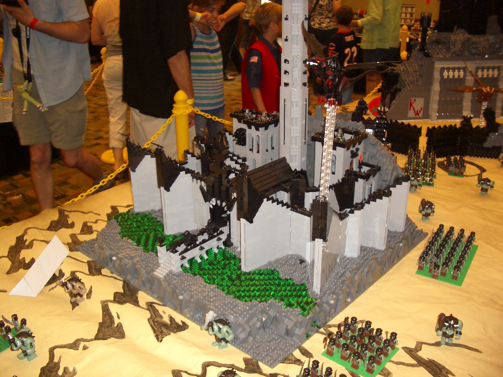2011_brickworld_113.jpg