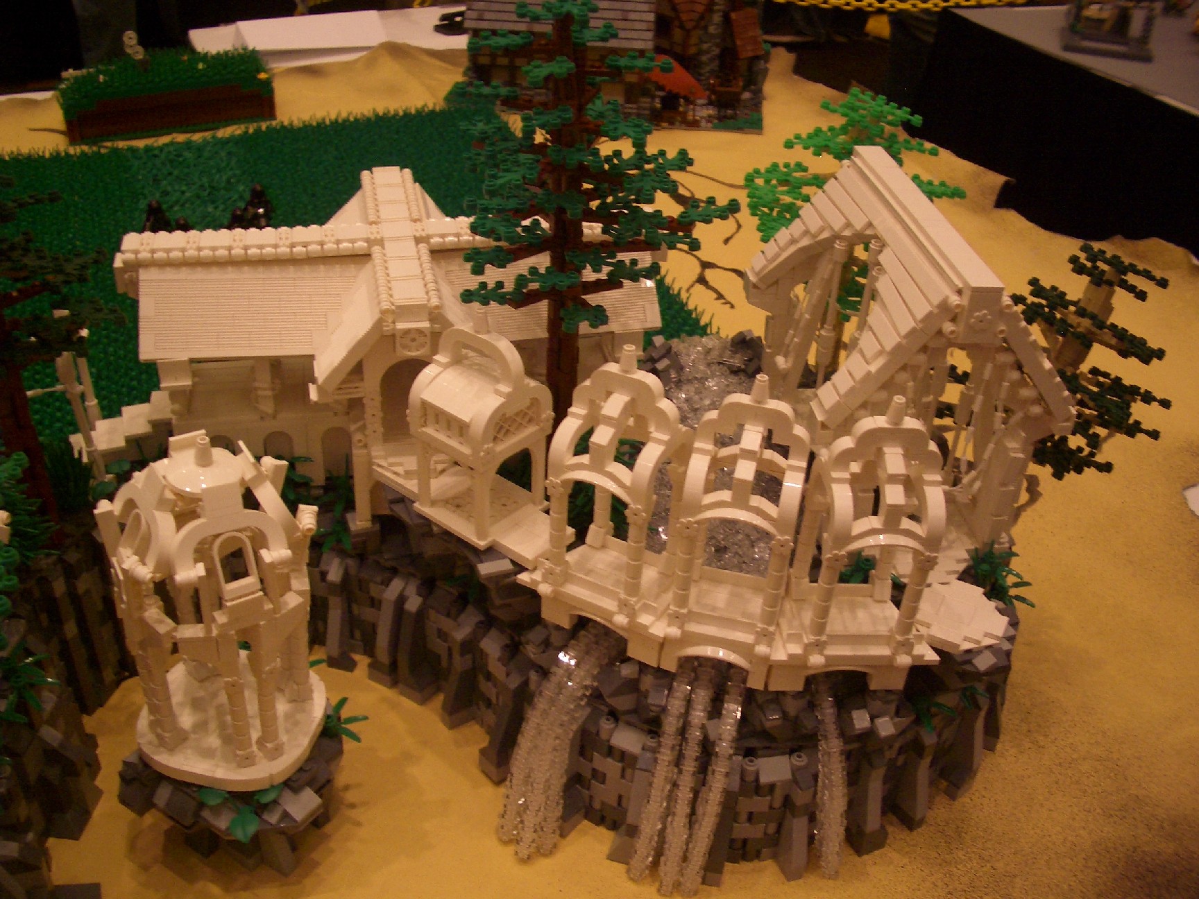 2011_brickworld_124.jpg