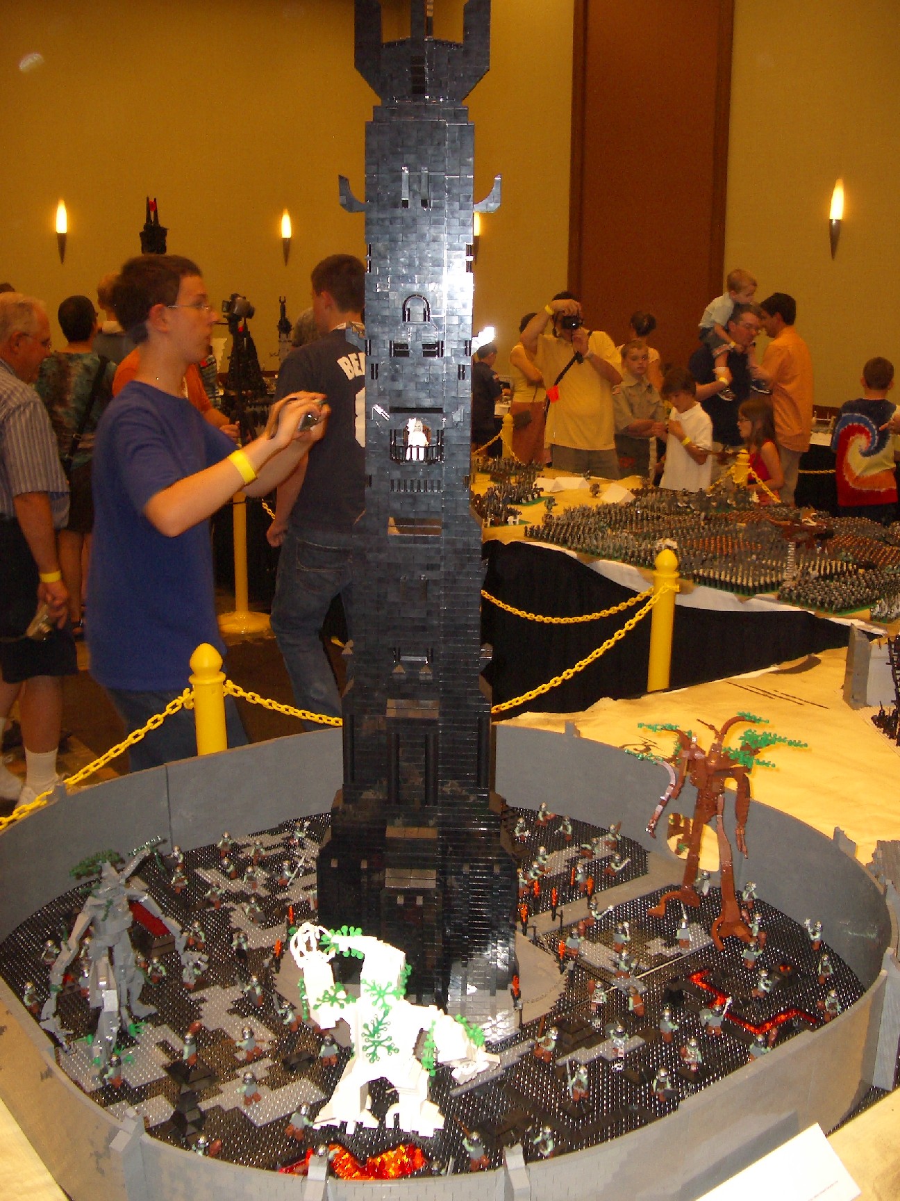 2011_brickworld_133.jpg