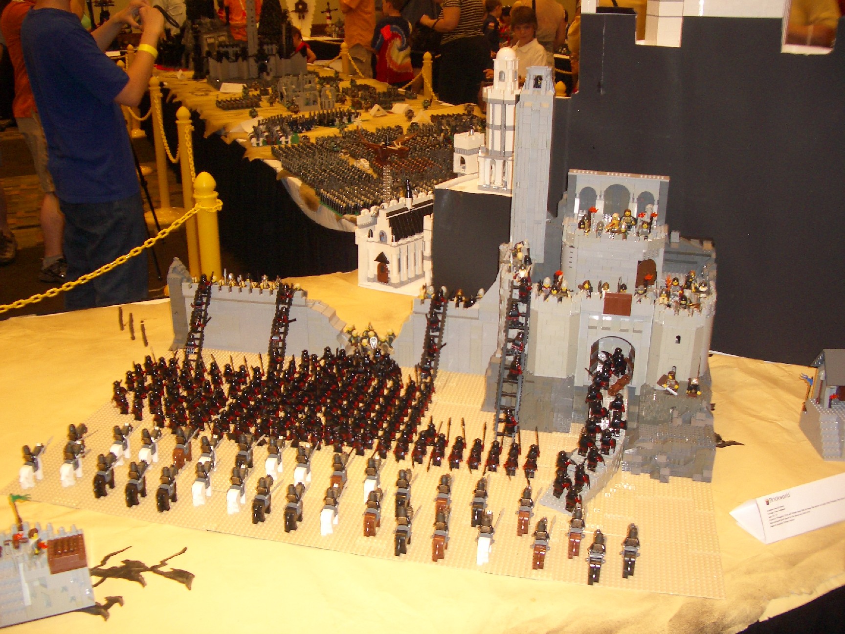 2011_brickworld_134.jpg