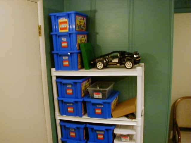 lego-room-nov-2001-06.jpg