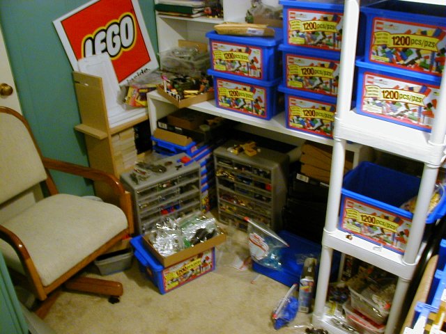 lego-room-nov-2001-08.jpg