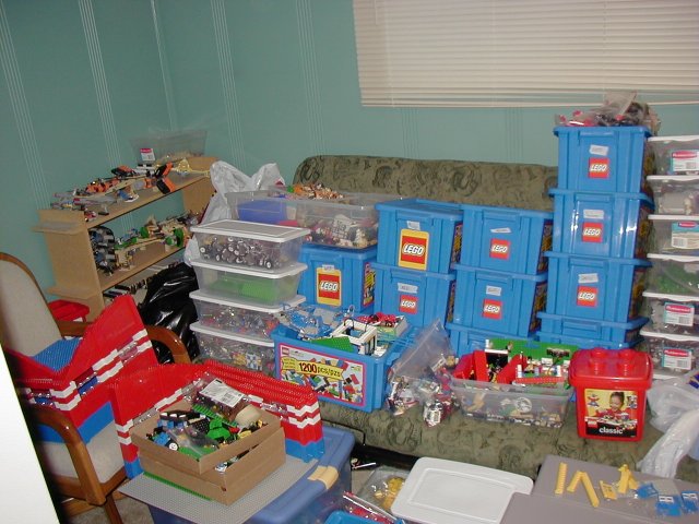legoroom01.jpg
