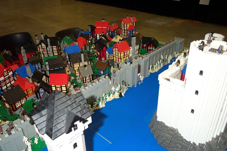 castle-layout-08.jpg