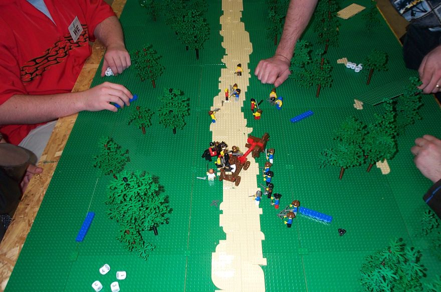 brick-battles-g1-04.jpg