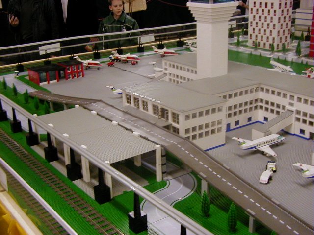 airport04.jpg