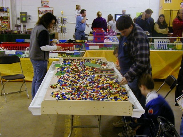 playtable01.jpg