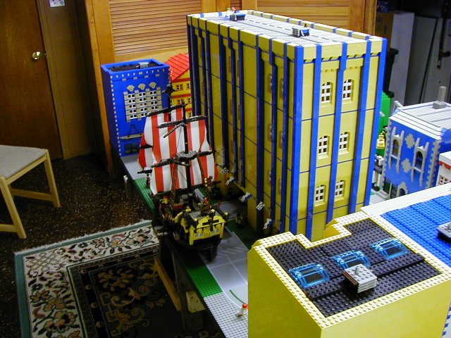 hotel-scale03.jpg