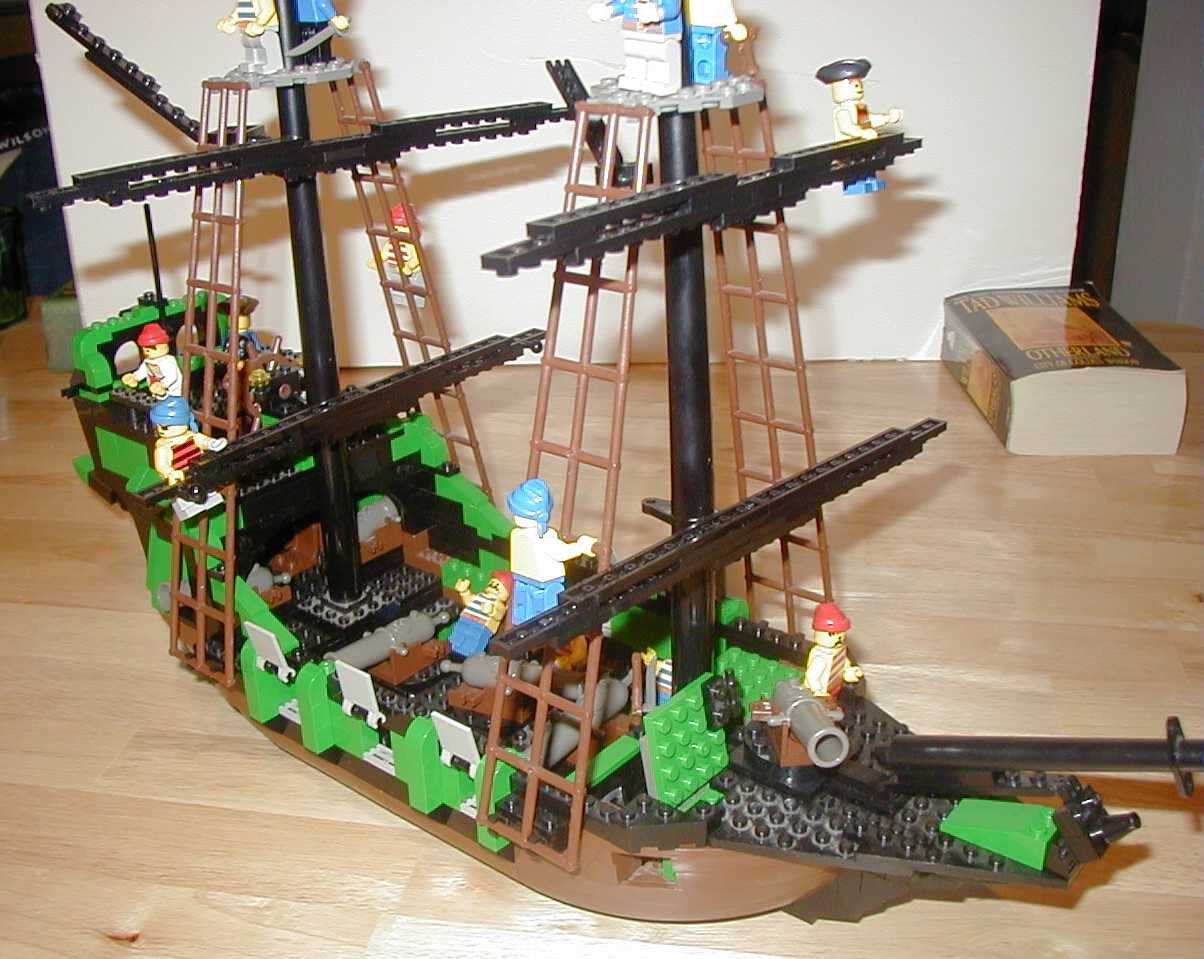 greenship_rightangled.jpg