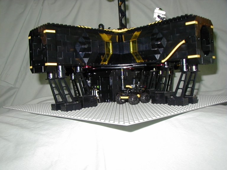 message-intercept-moonbase-05.jpg