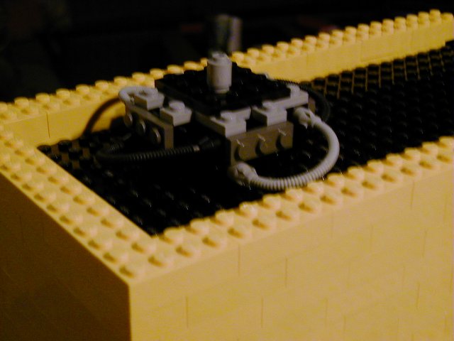roofyellowandblack02.jpg