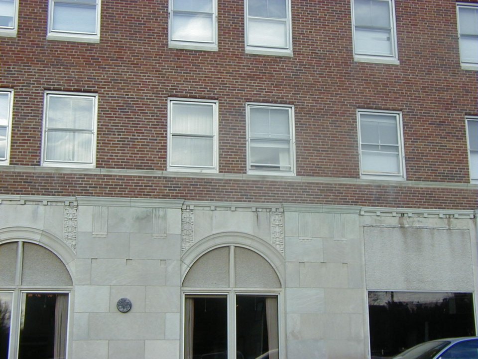 whitcomb17.jpg