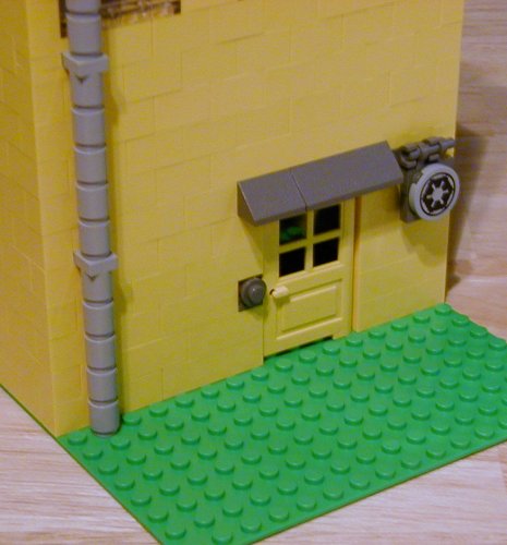 yellowanddkgrey06.jpg