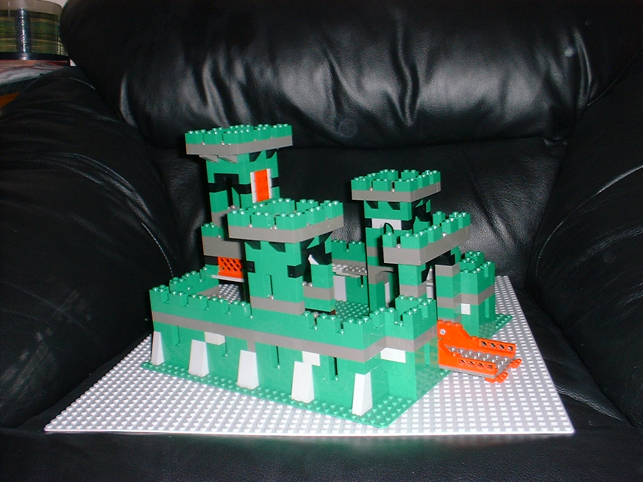 green_castle1.jpg
