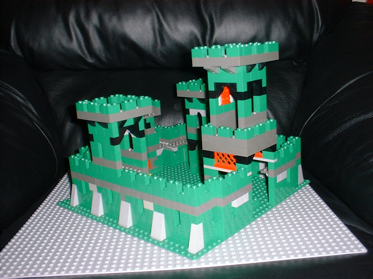 green_castle4.jpg