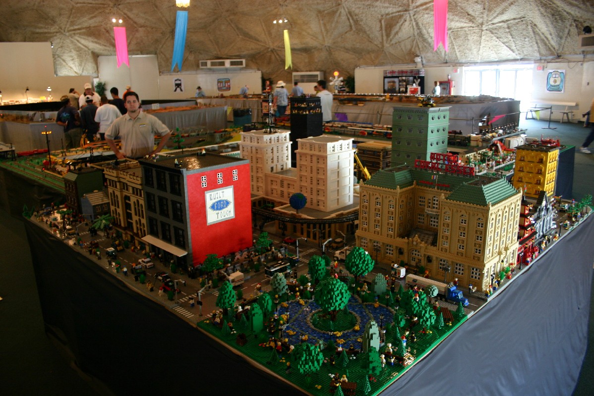 club_downtown_overview_1.jpg
