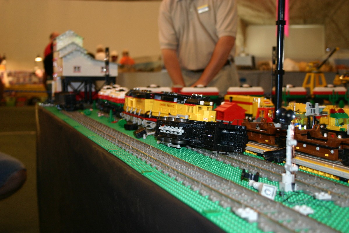 club_train_crash_1.jpg