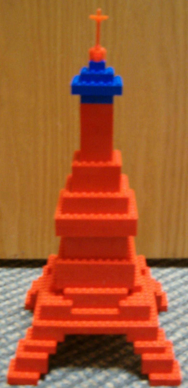 lego_-_eiffel_tower2.jpg