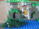 cliffside_battle_004.jpg