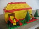 red_house_003.jpg