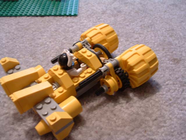 maroonedhornet2.jpg