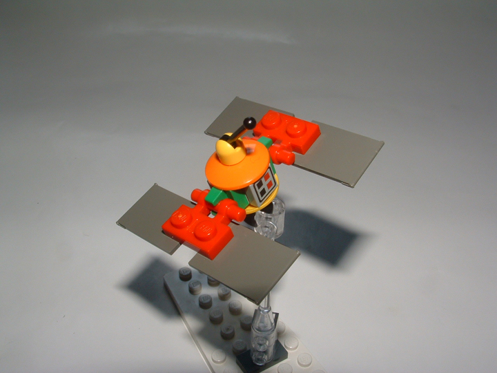 satellite2.jpg