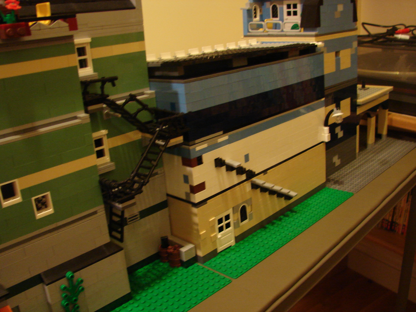 back_street_view.jpg