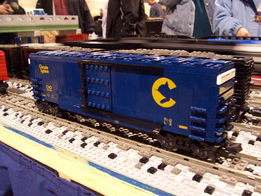 train-016.jpg
